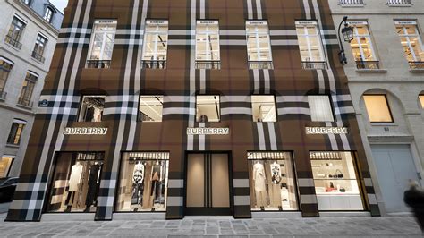 The new Burberry store in Paris 